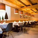 Wirtshaus Post 4* Санкт-Йоганн