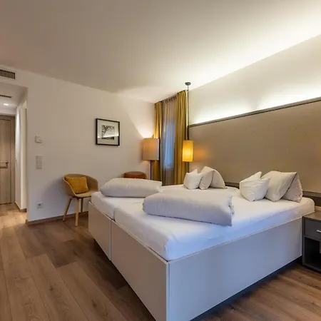 Wirtshaus Post 4* Sankt Johann in Tirol