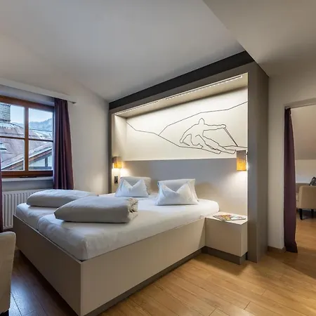 Wirtshaus Post 4* Sankt Johann in Tirol