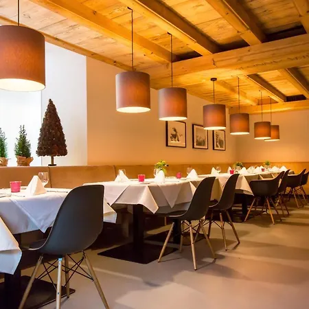 Wirtshaus Post 4* Sankt Johann in Tirol