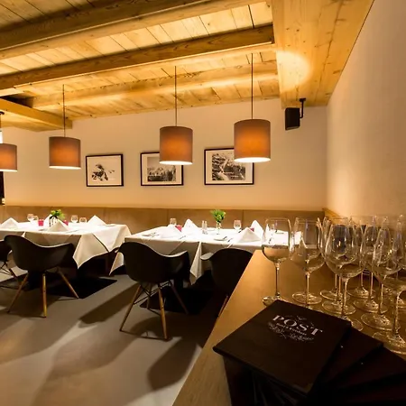 Wirtshaus Post Hotel 4*