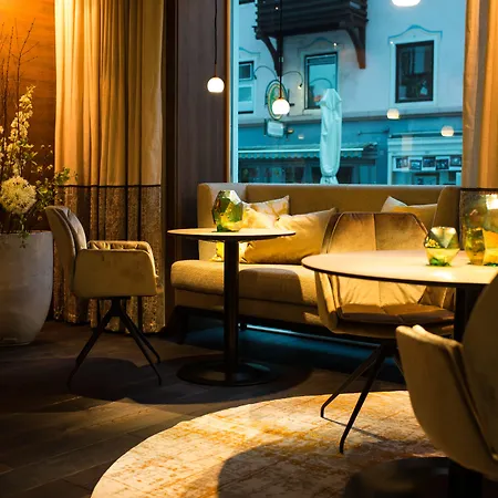 Wirtshaus Post Hotel 4*