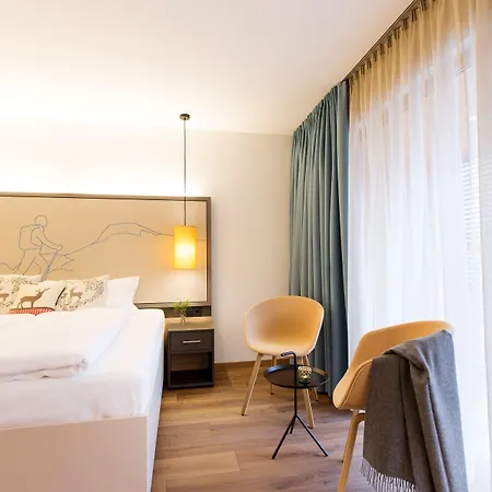 Wirtshaus Post 4* Sankt Johann in Tirol