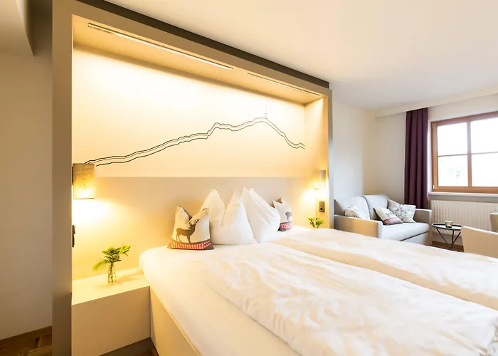 Wirtshaus Post 4* Sankt Johann in Tirol