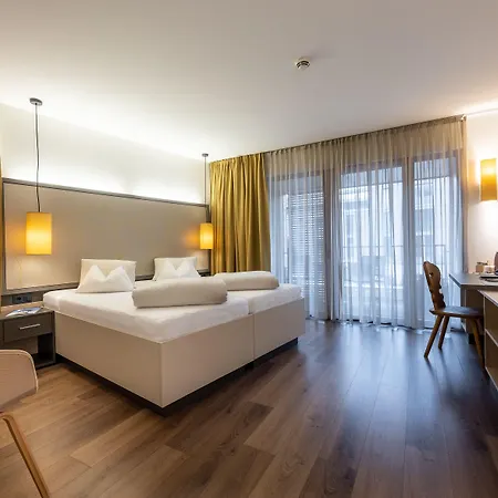 Отель Wirtshaus Post 4*