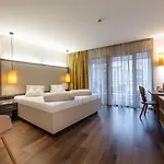 Hotel Wirtshaus Post 4*