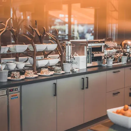 فندق فيرتسهاوس بوست