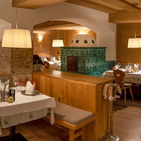 Wirtshaus Post 4*
