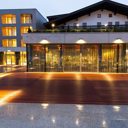 فيرتسهاوس بوست سانكت يوهان ان تيرو